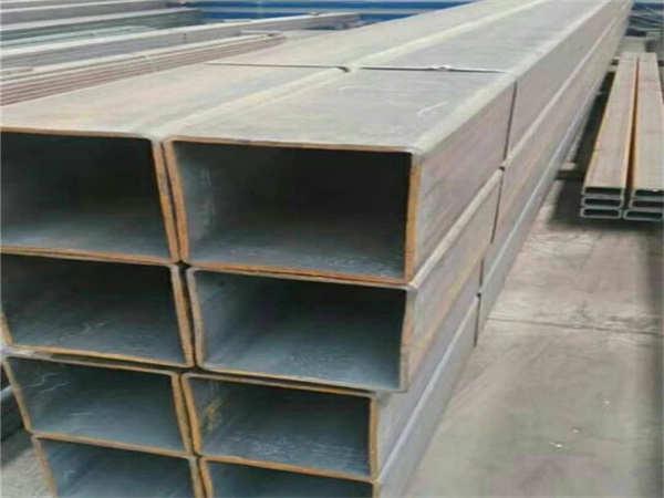 白云Q355B无缝方管大厂出货
